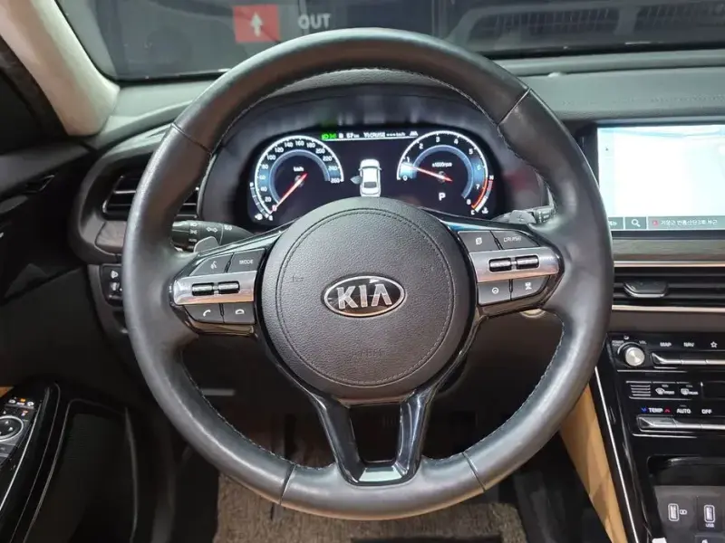 2020 Kia K7 с пробегом 98 534 км