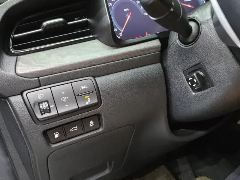 2020 Kia K7 с пробегом 98 534 км