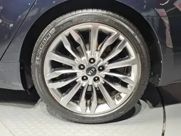 2020 Kia K7 с пробегом 98 534 км