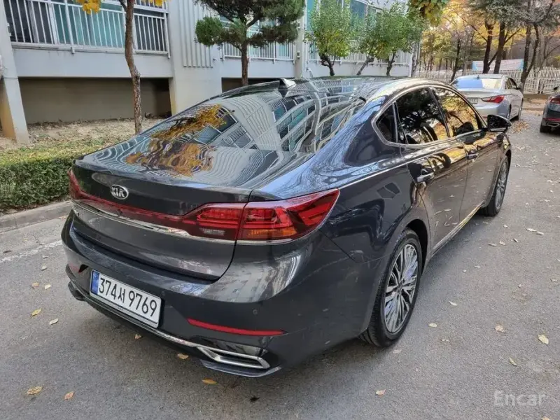 2019 Kia K7 с пробегом 75 000 км