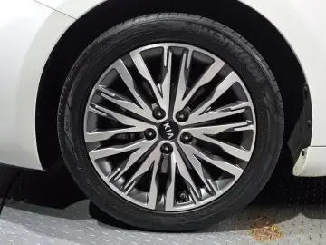 2021 Kia K7 с пробегом 49 482 км