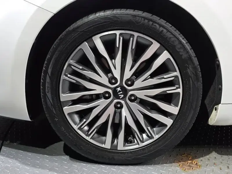 2021 Kia K7 с пробегом 49 482 км