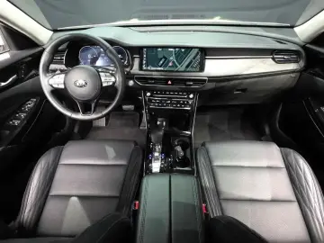 2021 Kia K7 с пробегом 49 482 км