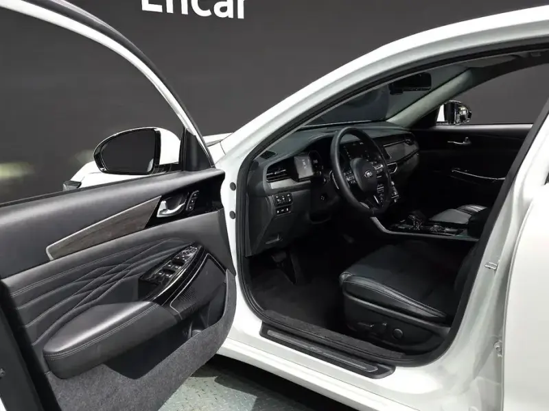 2021 Kia K7 с пробегом 49 482 км