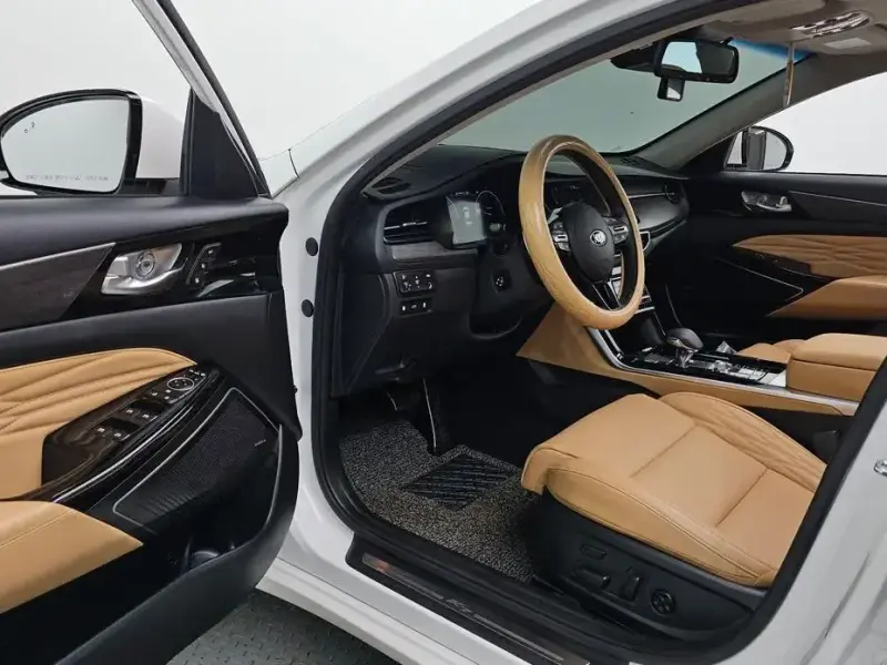 2020 Kia K7 с пробегом 59 165 км