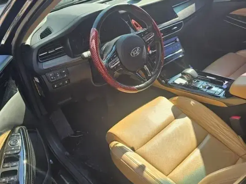 2019 Kia K7 с пробегом 83 500 км