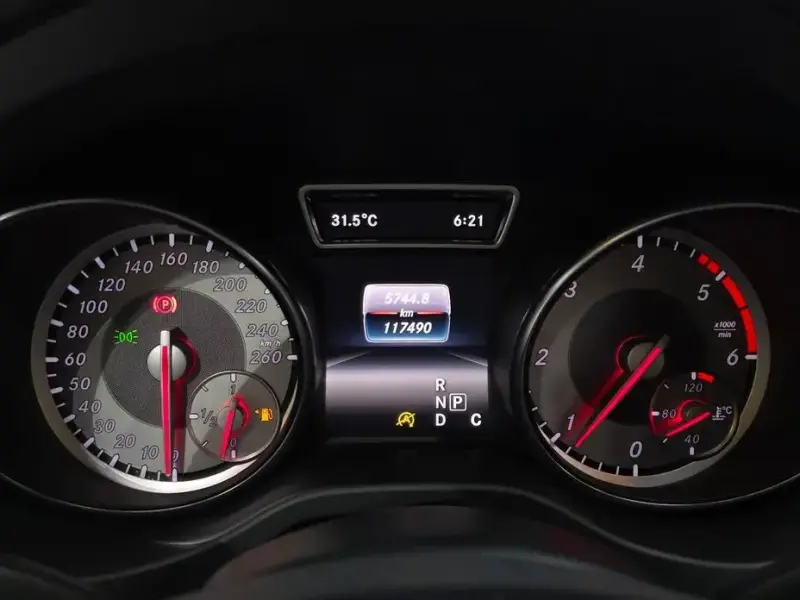 2015 Mercedes-Benz CLA с пробегом 117 490 км