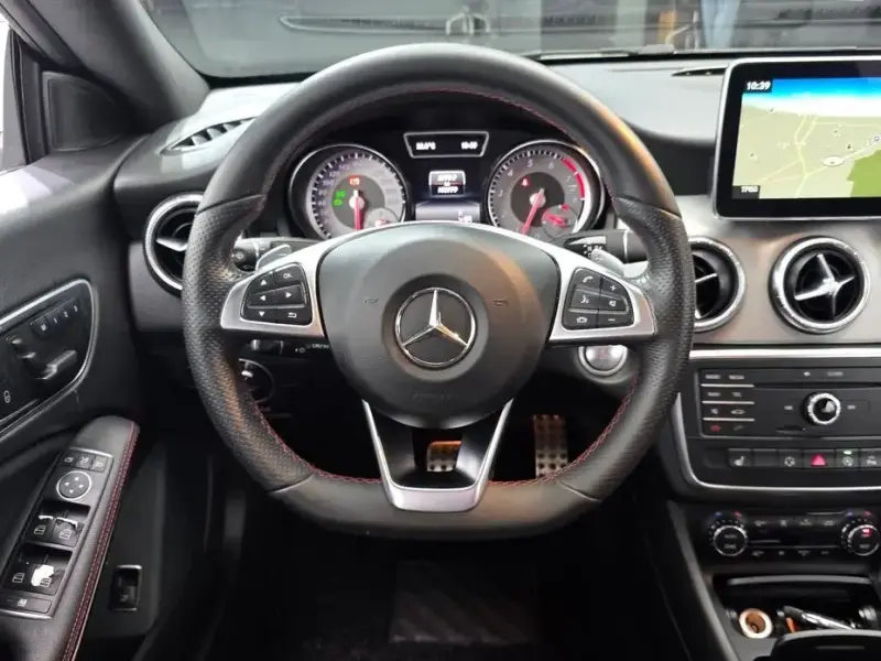 2015 Mercedes-Benz CLA с пробегом 153 779 км