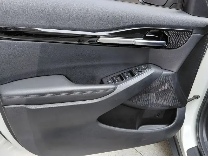 2022 Kia Seltos с пробегом 57 943 км