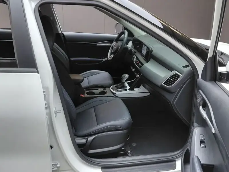 2025 Kia Seltos с пробегом 7 296 км