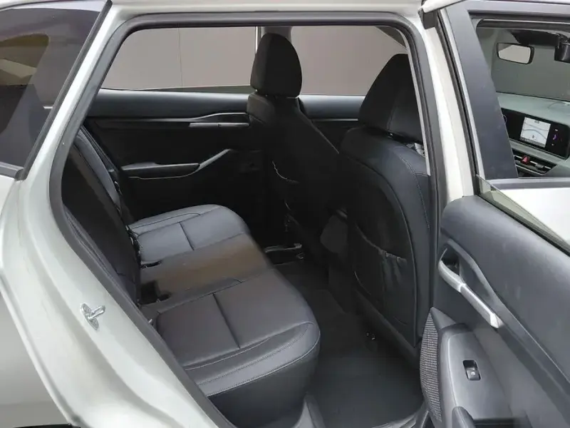 2025 Kia Seltos с пробегом 7 296 км