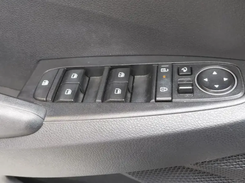 2023 Kia Seltos с пробегом 45 810 км