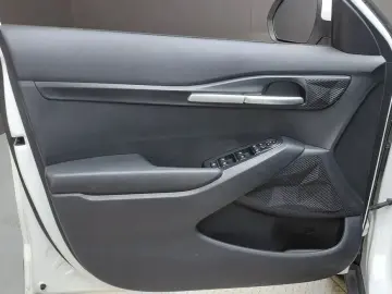 2023 Kia Seltos с пробегом 45 810 км
