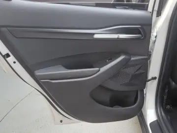 2023 Kia Seltos с пробегом 45 810 км