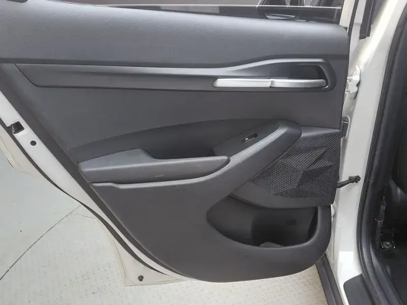 2023 Kia Seltos с пробегом 45 810 км