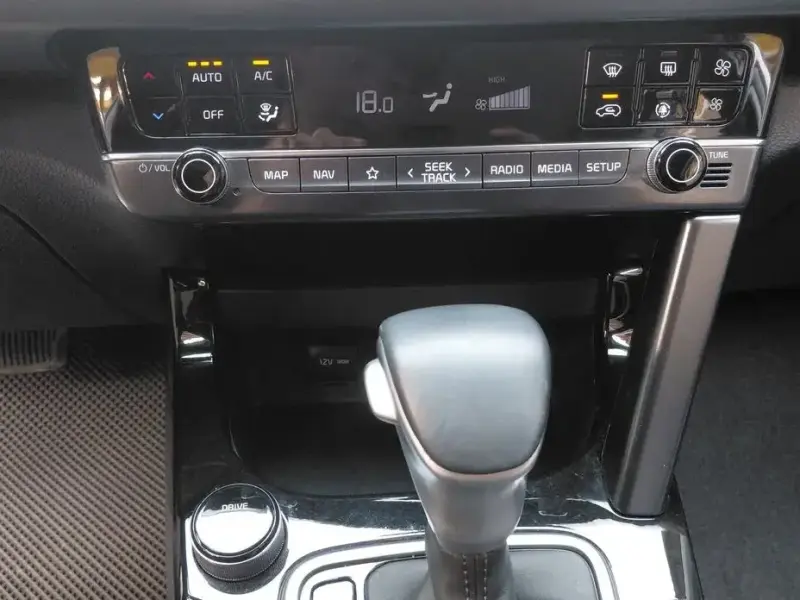 2023 Kia Seltos с пробегом 45 810 км
