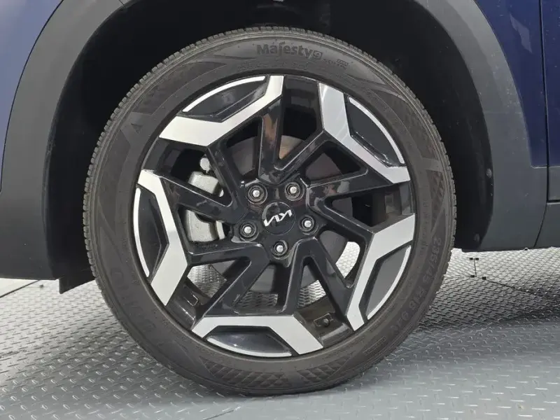 2024 Kia Seltos с пробегом 4 833 км