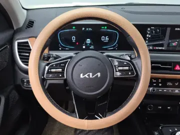 2024 Kia Seltos с пробегом 4 833 км