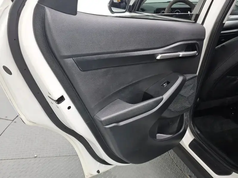 2025 Kia Seltos с пробегом 32 237 км