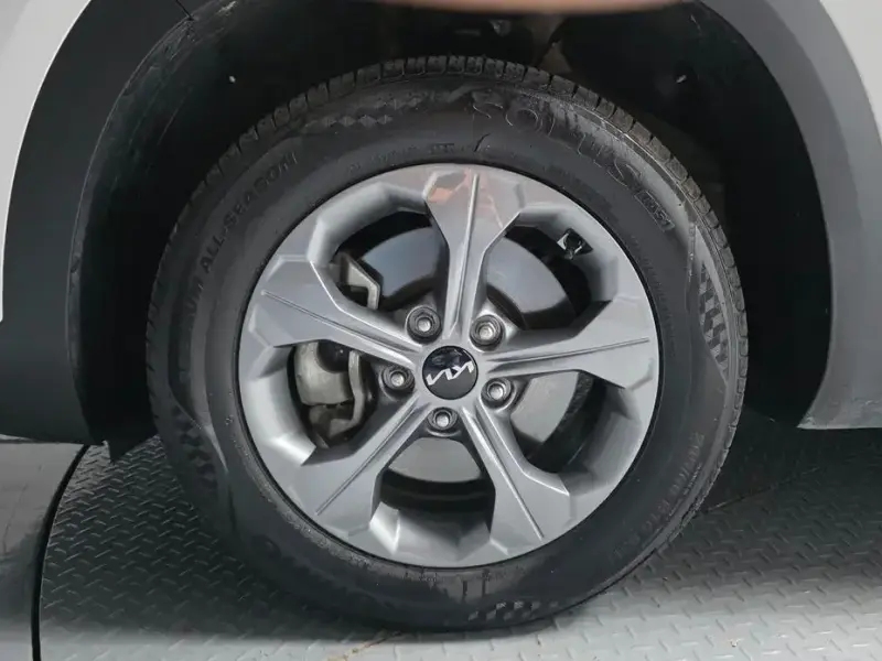 2023 Kia Seltos с пробегом 39 413 км