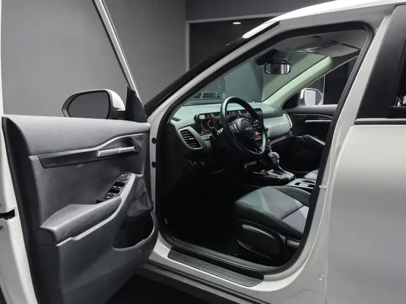 2023 Kia Seltos с пробегом 39 413 км