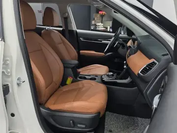 2025 Kia Seltos с пробегом 11 441 км