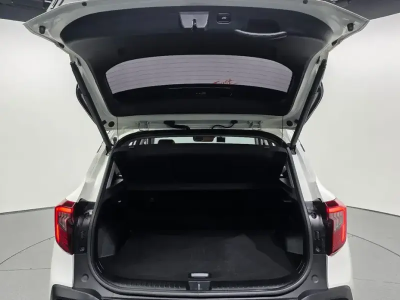 2025 Kia Seltos с пробегом 11 441 км