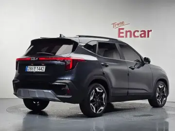 2022 Kia Seltos с пробегом 99 122 км