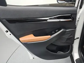 2024 Kia Seltos с пробегом 28 527 км