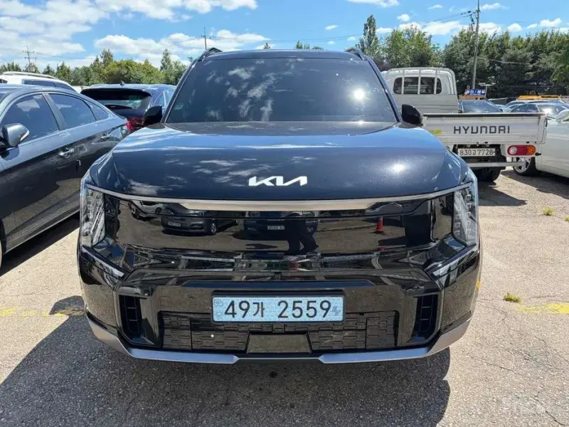 2025 Kia EV9 с пробегом 35 000 км