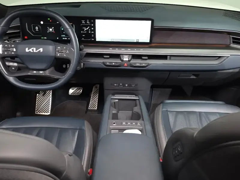 2024 Kia EV9 с пробегом 51 323 км