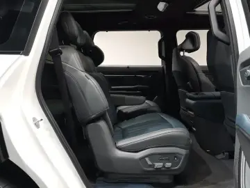 2024 Kia EV9 с пробегом 51 323 км