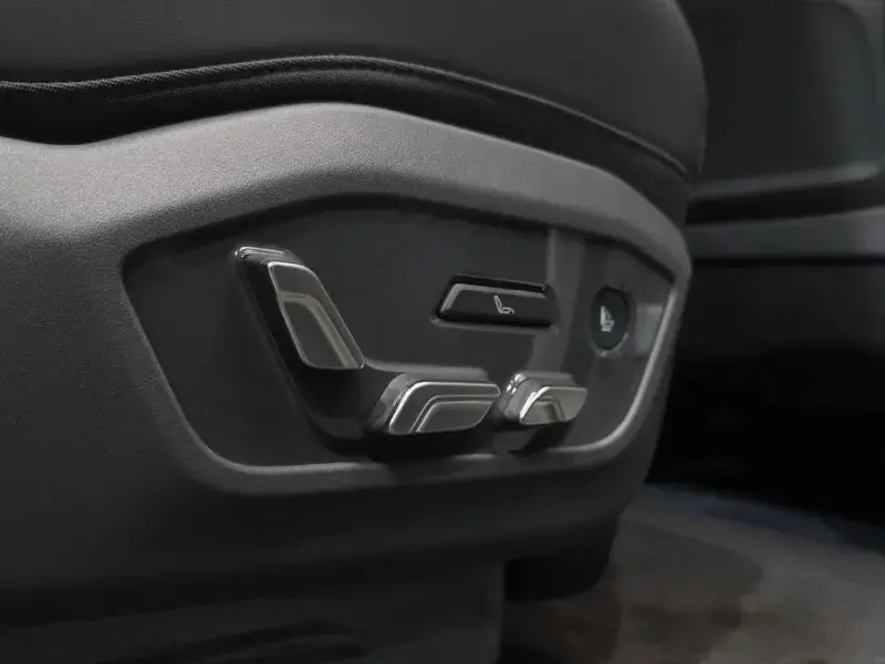 2024 Kia EV9 с пробегом 51 323 км