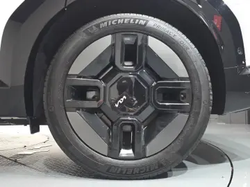 2024 Kia EV9 с пробегом 51 323 км