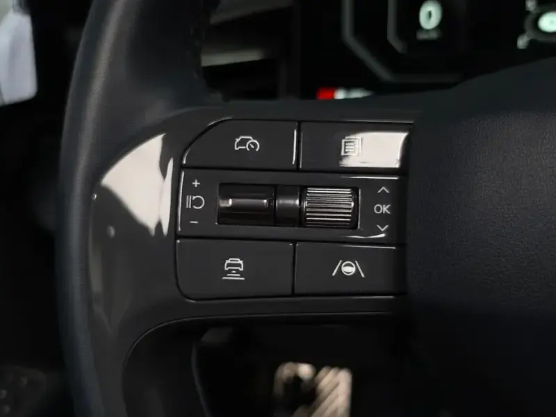 2024 Kia EV9 с пробегом 51 323 км