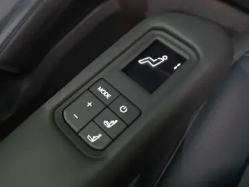 2024 Kia EV9 с пробегом 51 323 км