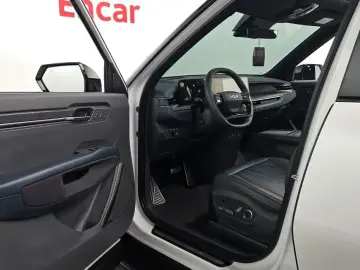 2024 Kia EV9 с пробегом 59 040 км