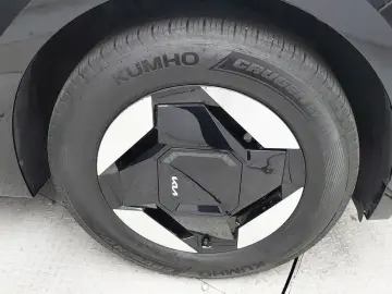 2023 Kia EV9 с пробегом 36 073 км