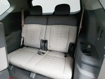 2023 Kia EV9 с пробегом 36 073 км