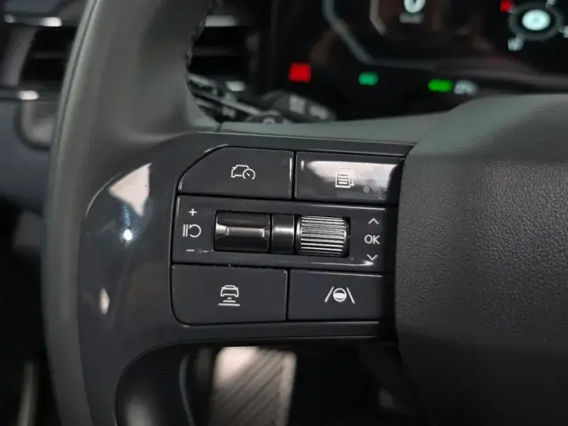 2024 Kia EV9 с пробегом 59 040 км