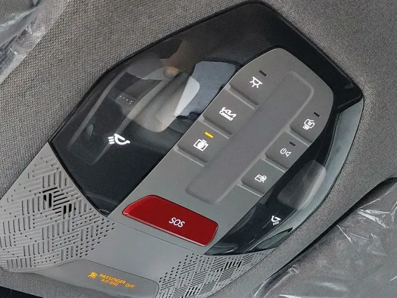 2023 Kia EV9 с пробегом 36 073 км