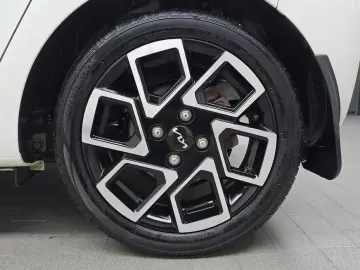 2023 Kia Ray с пробегом 22 886 км