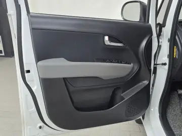 2023 Kia Ray с пробегом 22 886 км
