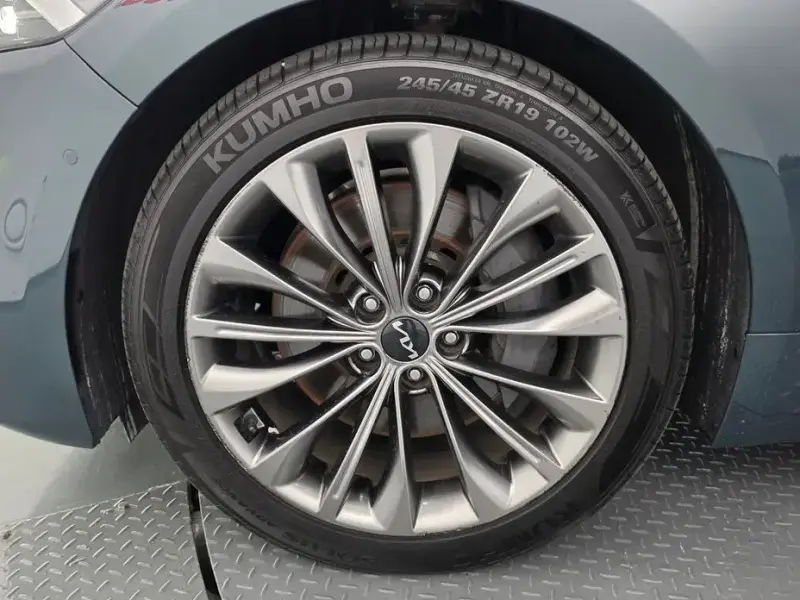 2023 Kia K9 с пробегом 80 192 км