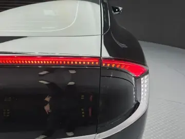 2022 Kia EV6 с пробегом 63 716 км
