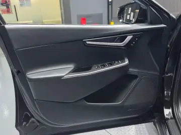 2022 Kia EV6 с пробегом 63 716 км