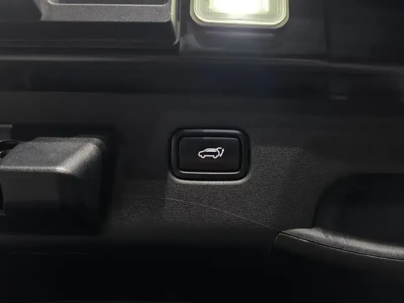2022 Kia EV6 с пробегом 63 716 км