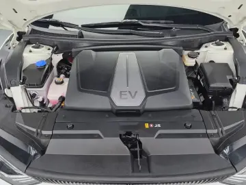 2024 Kia EV6 с пробегом 48 510 км