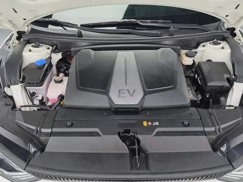2024 Kia EV6 с пробегом 48 510 км