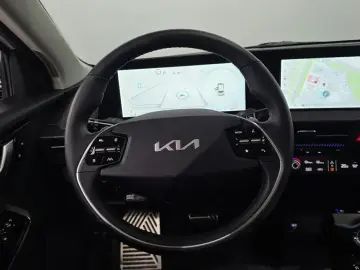 2024 Kia EV6 с пробегом 48 510 км